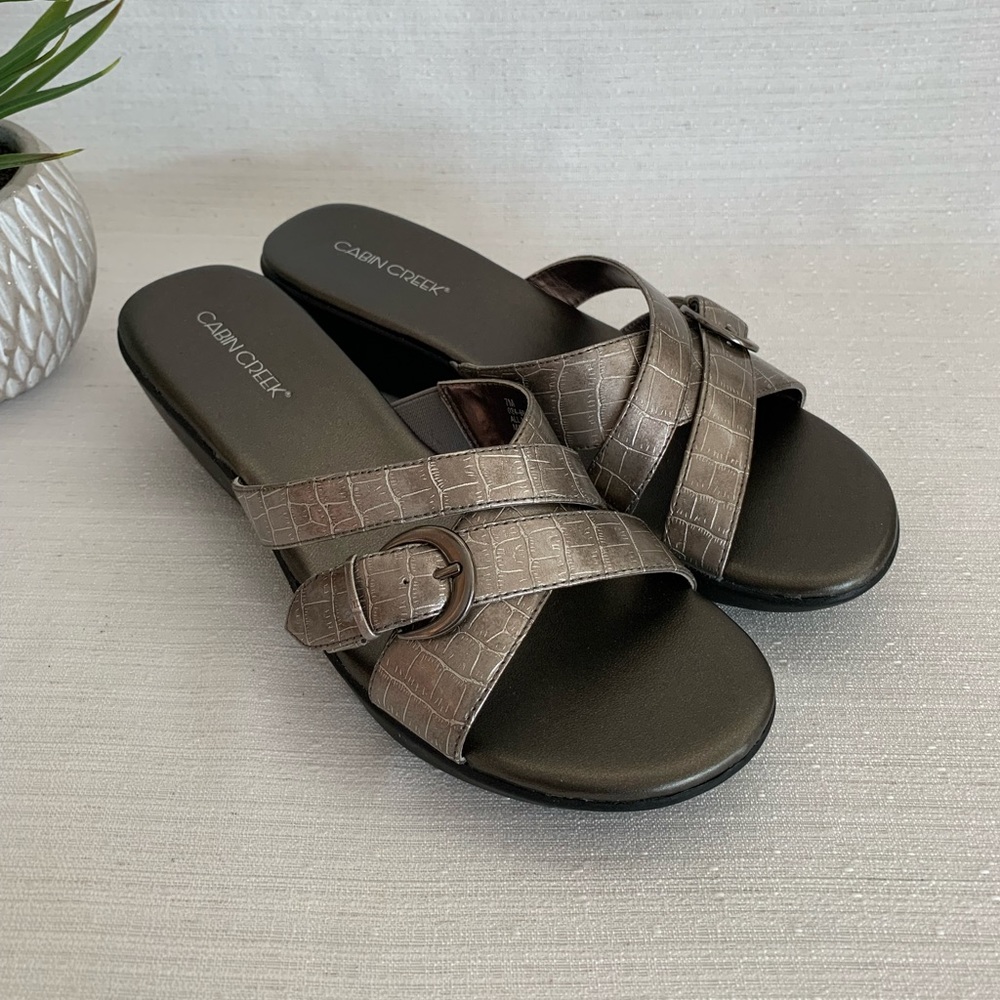 Cabin Creek Metallic Bronze Croc-Embossed Slide Sandals